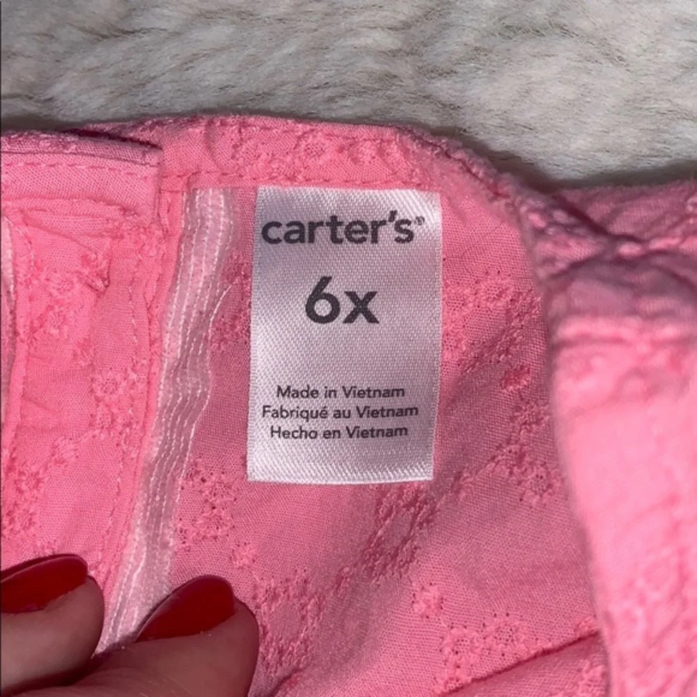 Super cute Carter’s top